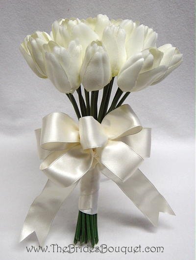ramo de tulipanes blancos para novias
