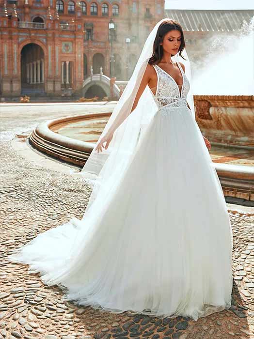 Vestido de novia con corte Princesa - Pronovias 2022 Marisol