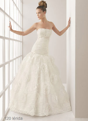 catálogo Rosa Clará vestidos de novia colección 2012