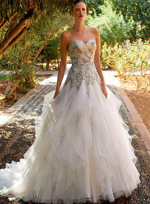 Vestidos de novia de corte princesa Demetrios 2021 8075 