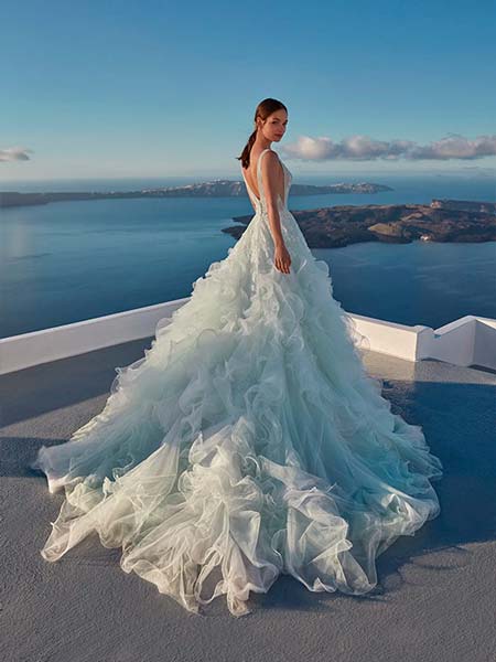 Nicole Milano vestido de novia de corte princesa 2022